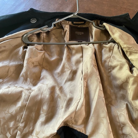 Authentic Coach Trench Coat - Picture 4 of 6